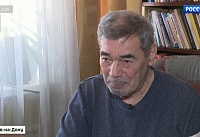 Автор учебников по журналистике и профессор ростовского вуза Евгений Ахмадулин отмечает 80-летние